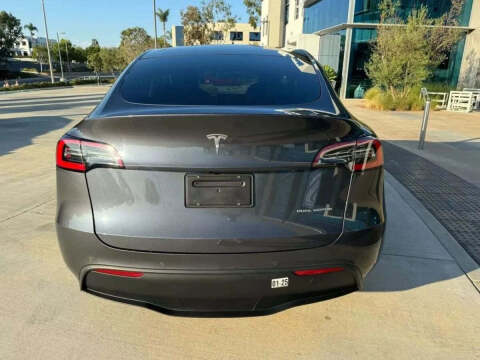 2024 Tesla Model Y Long Range
