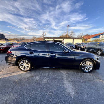 2018 Infiniti Q70 3.7 Luxe