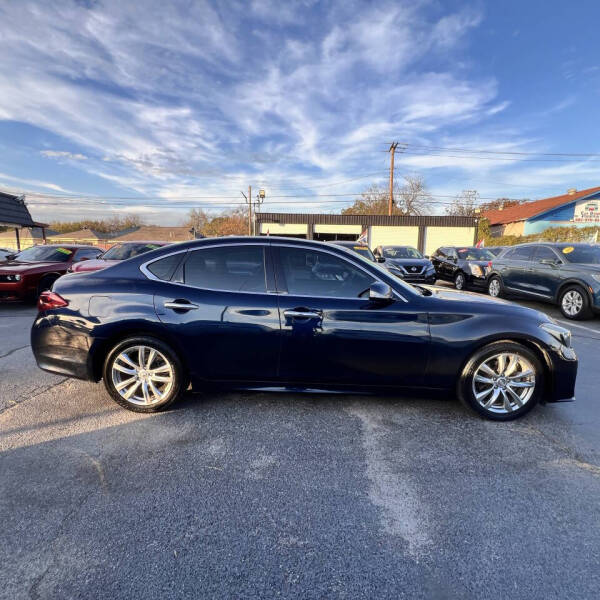 2018 Infiniti Q70 3.7 Luxe