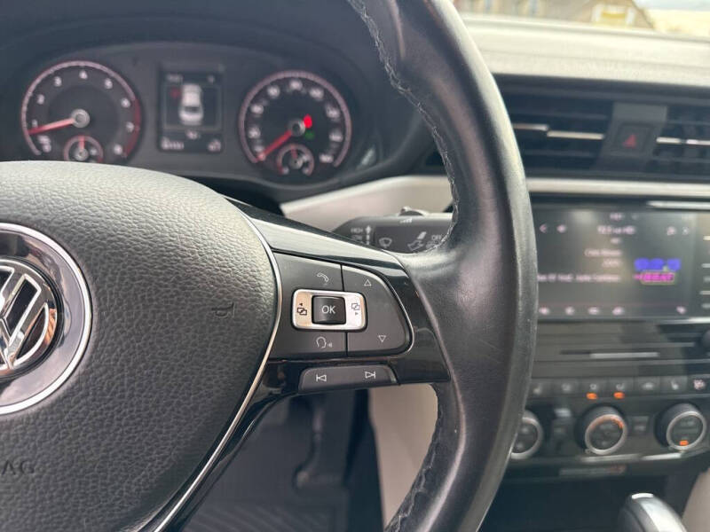 2020 Volkswagen Passat SE