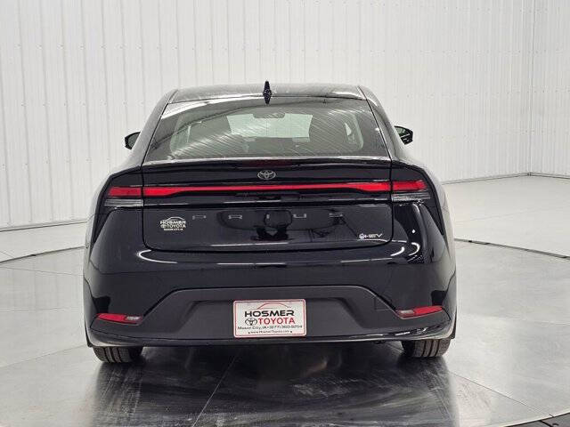 2026 Toyota Prius LE