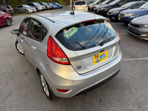 2012 Ford Fiesta SE