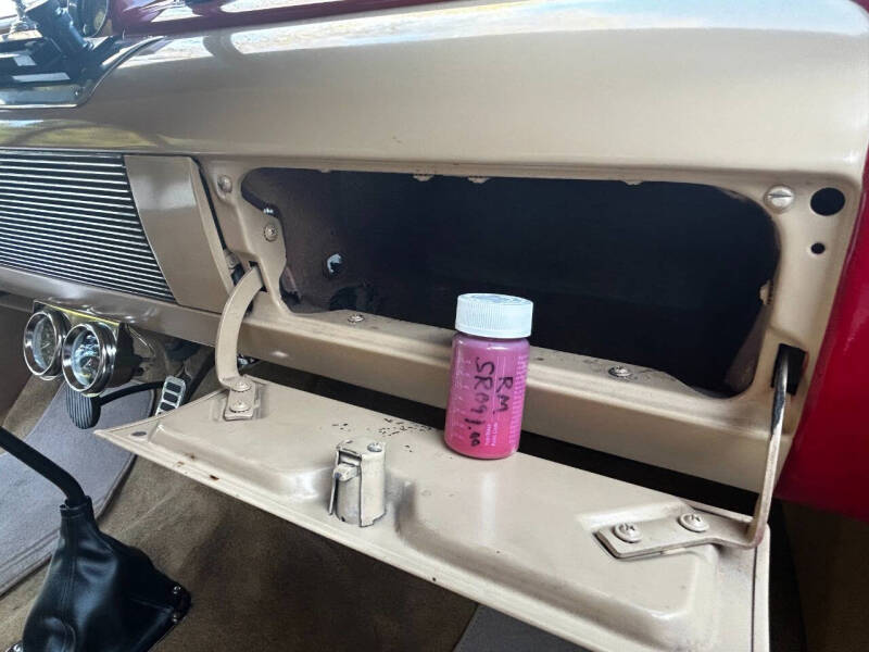 1949 Oldsmobile Futuramic 76