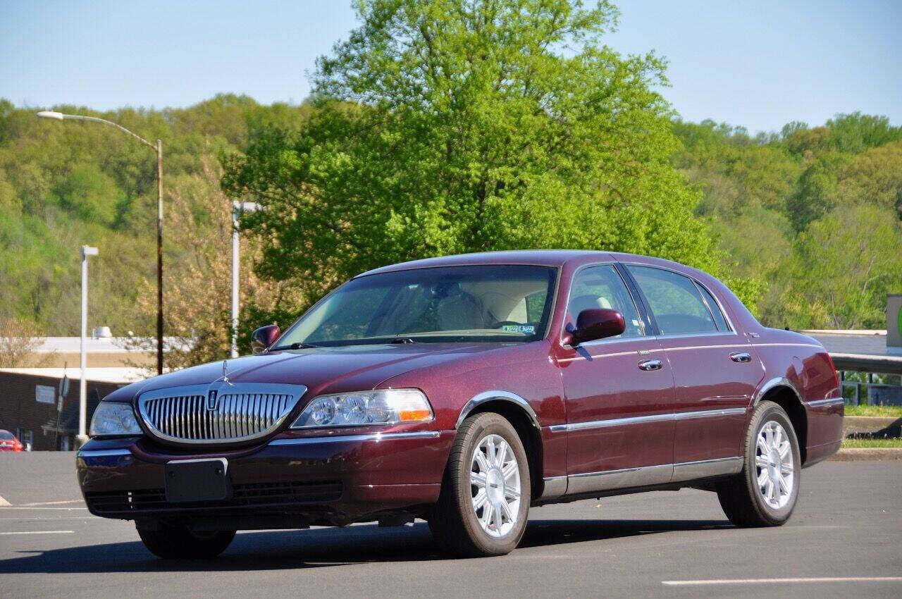 Older Lincoln Town Cars For Sale