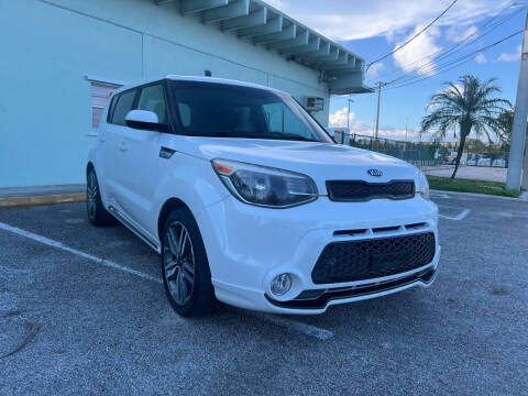 2016 Kia Soul +