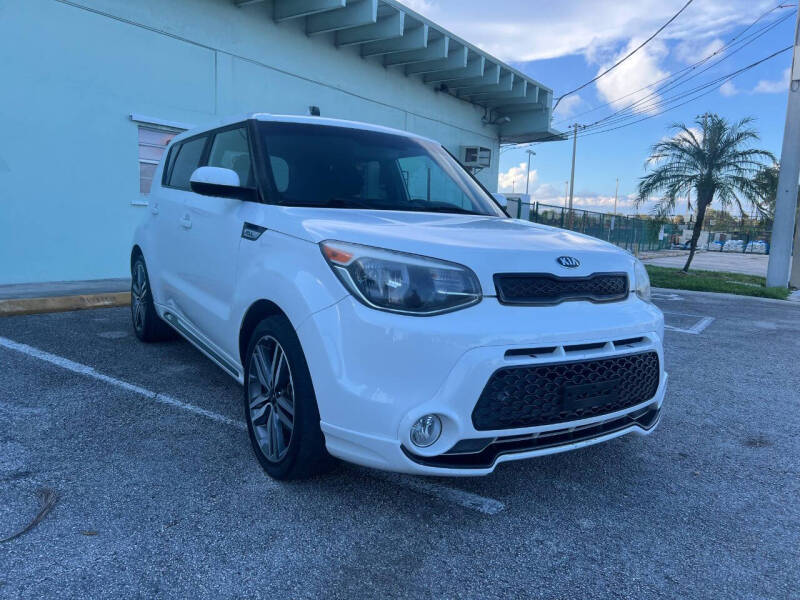 2016 Kia Soul +