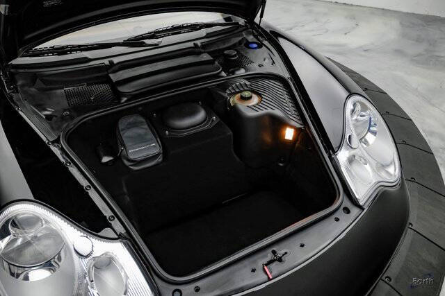 2004 Porsche 911 GT3