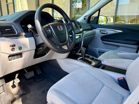 2016 Honda Pilot LX