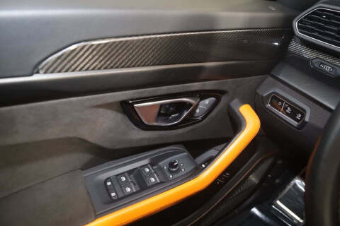 2021 Lamborghini Urus