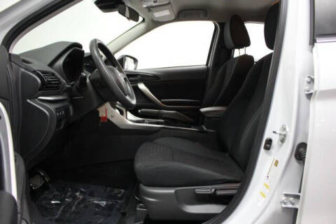 2024 Mitsubishi Eclipse Cross ES