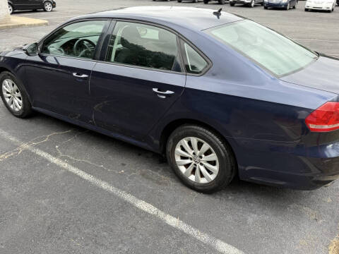 2012 Volkswagen Passat S PZEV