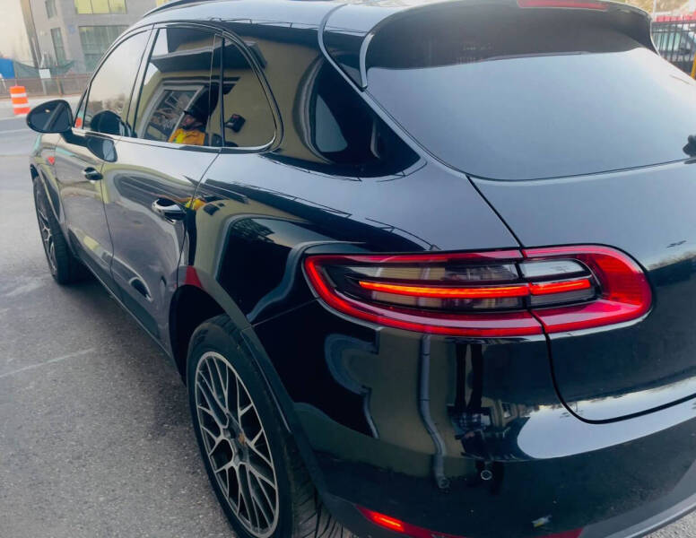 2017 Porsche Macan S