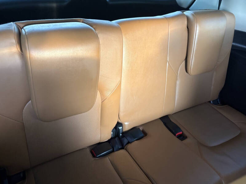 2017 Nissan Armada Platinum