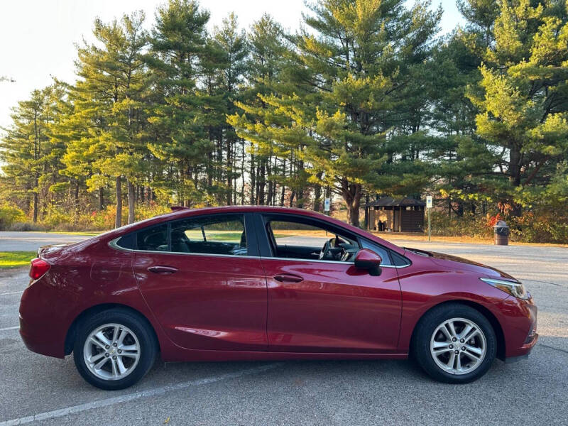 2017 Chevrolet Cruze LT Auto