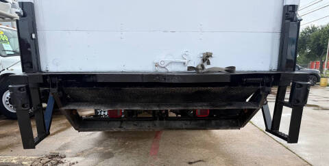 2020 Freightliner M2 106