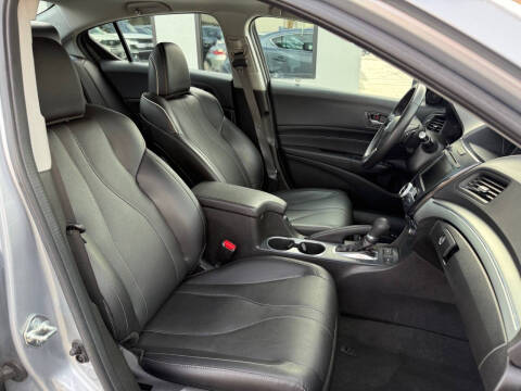 2020 Acura ILX w/Premium