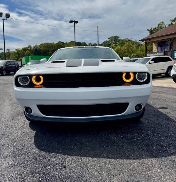 2021 Dodge Challenger SXT