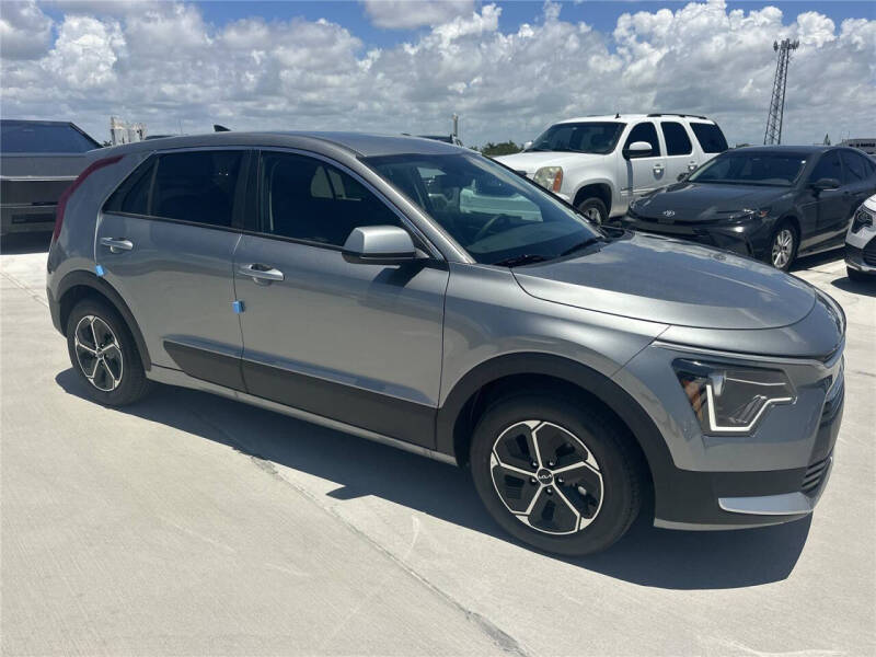 2026 Kia Niro LX