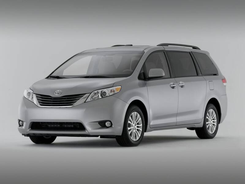 2011 Toyota Sienna for sale at Midway Auto Outlet in Kearney NE