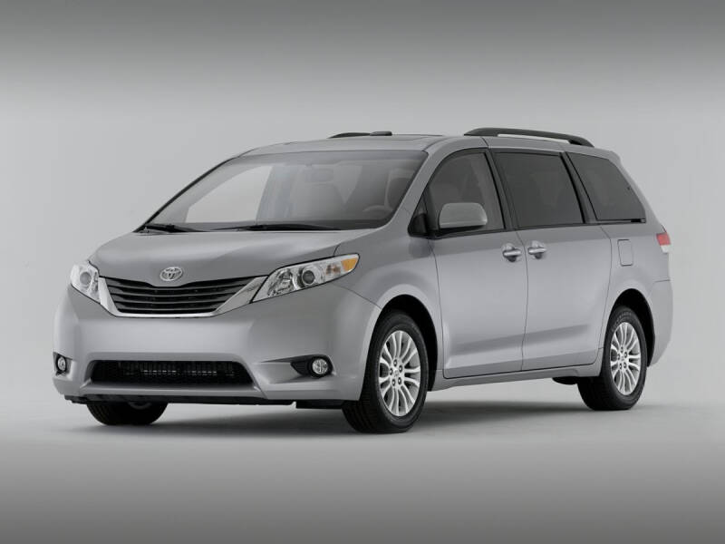 2014 Toyota Sienna LE Mobility 7-Passenger