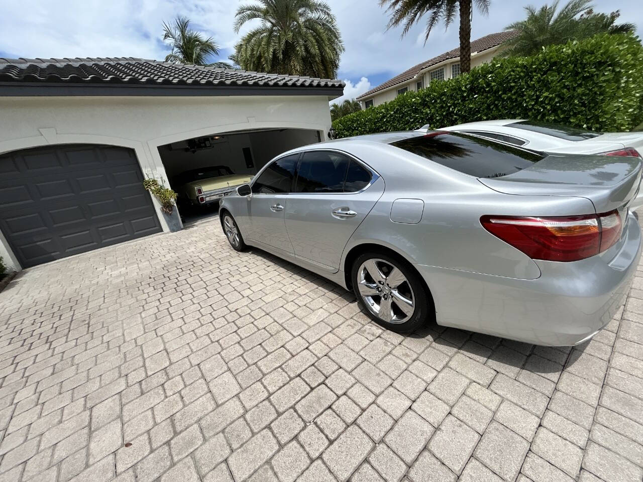 2012 Lexus LS 460 for sale at Amico Auto Sales in Margate, FL