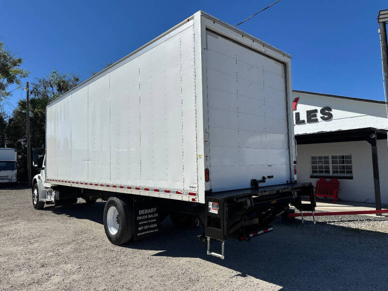 2022 Freightliner M2 106