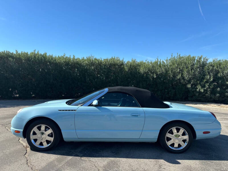 2003 Ford Thunderbird