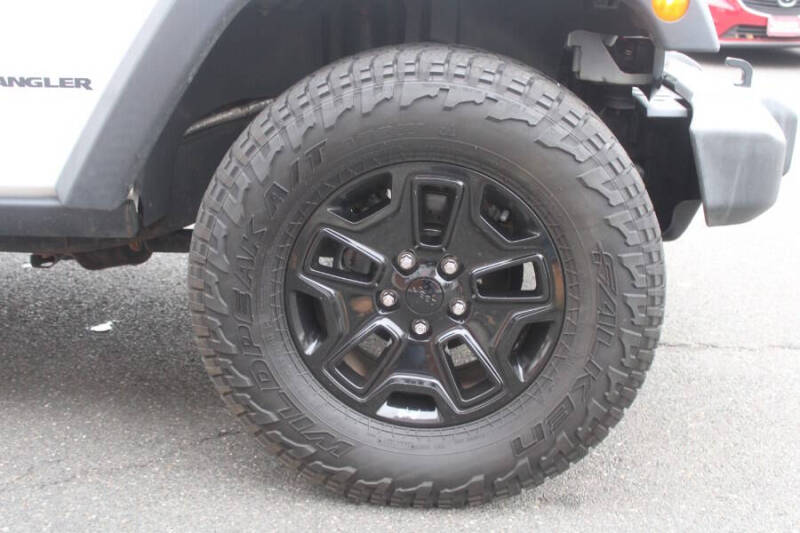 2017 Jeep Wrangler Willys Wheeler