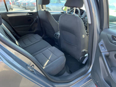 2012 Volkswagen Golf 2.5L PZEV