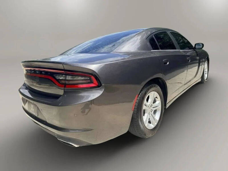 2015 Dodge Charger SE