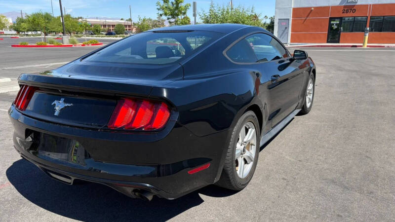 2016 Ford Mustang V6