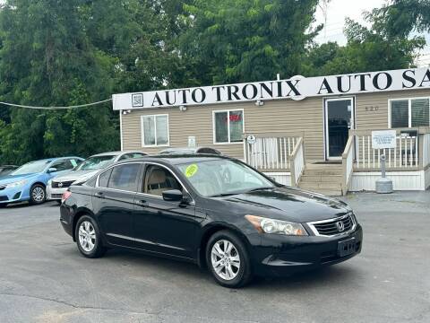 2009 Honda Accord for sale at Auto Tronix in Lexington KY