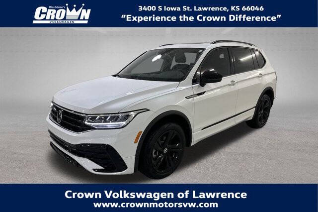 2024 Volkswagen Tiguan for sale at Crown Automotive of Lawrence Kansas in Lawrence KS