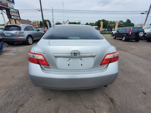 2009 Toyota Camry LE