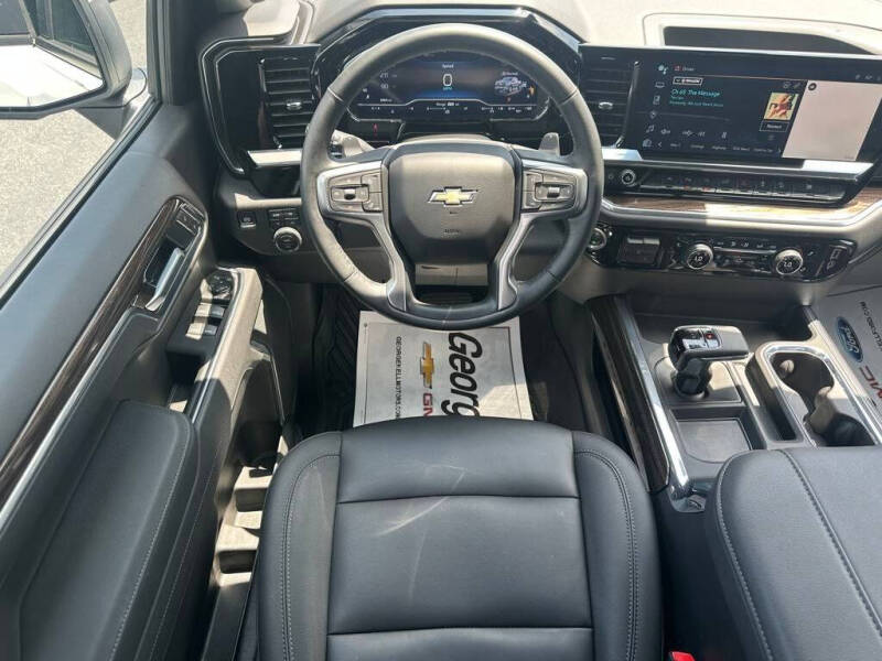 2025 Chevrolet Silverado 1500