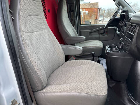 2020 Chevrolet Express 2500