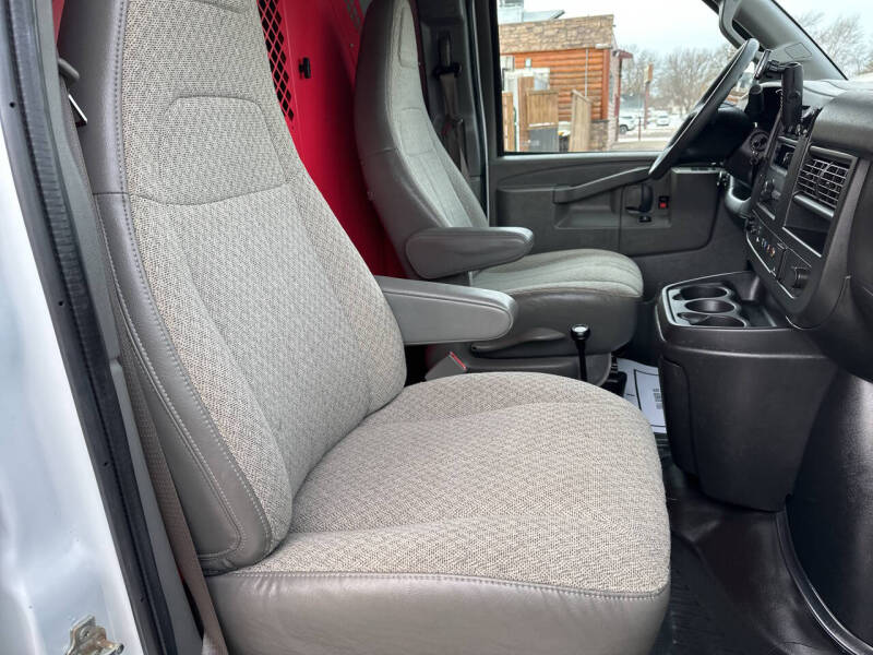 2020 Chevrolet Express 2500