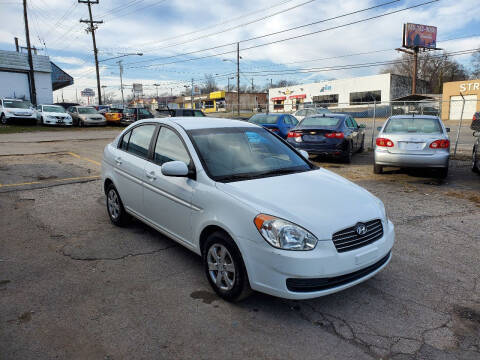 2011 Hyundai Accent for sale at Green Ride Inc in Nashville TN