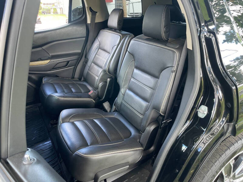 2018 GMC Acadia Denali