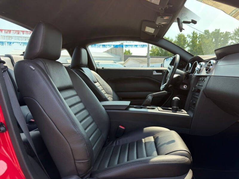 2008 Ford Mustang