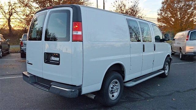2024 Chevrolet Express 2500
