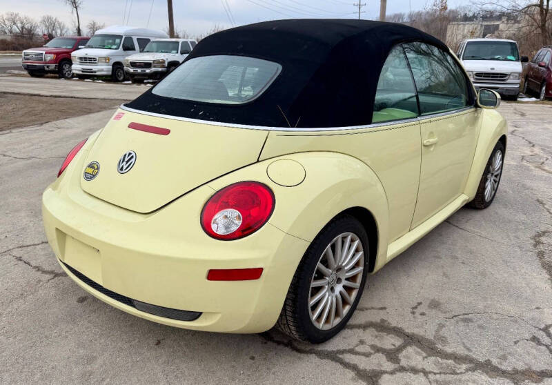 2006 Volkswagen New Beetle Convertible 2.5