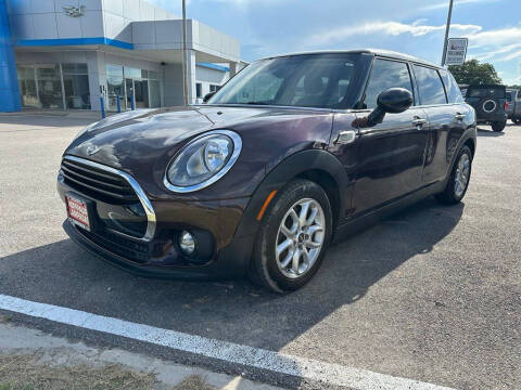2017 MINI Clubman Cooper