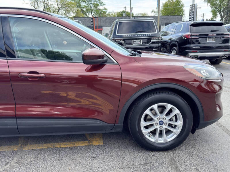 2021 Ford Escape SE