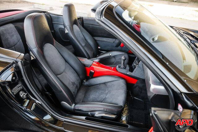 2005 Porsche 911 Carrera S