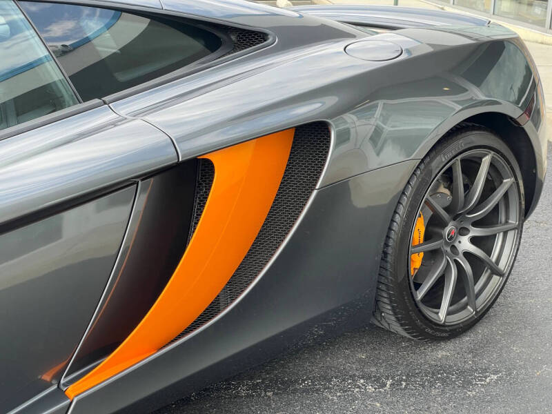 2012 McLaren MP4-12C