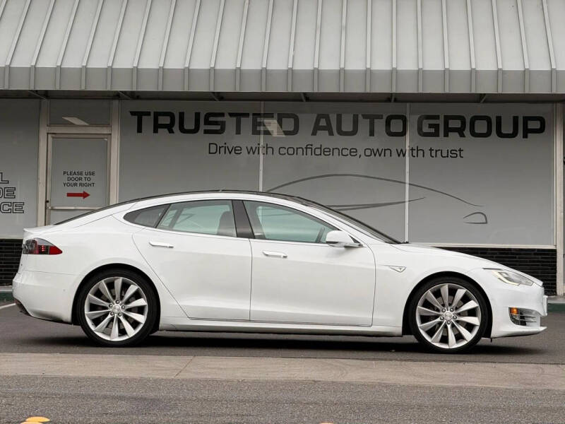 2016 Tesla Model S
