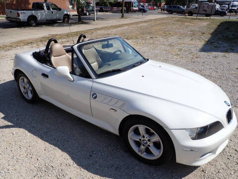 2000 BMW Z3 for sale at OUTBACK AUTO SALES INC in Chicago IL