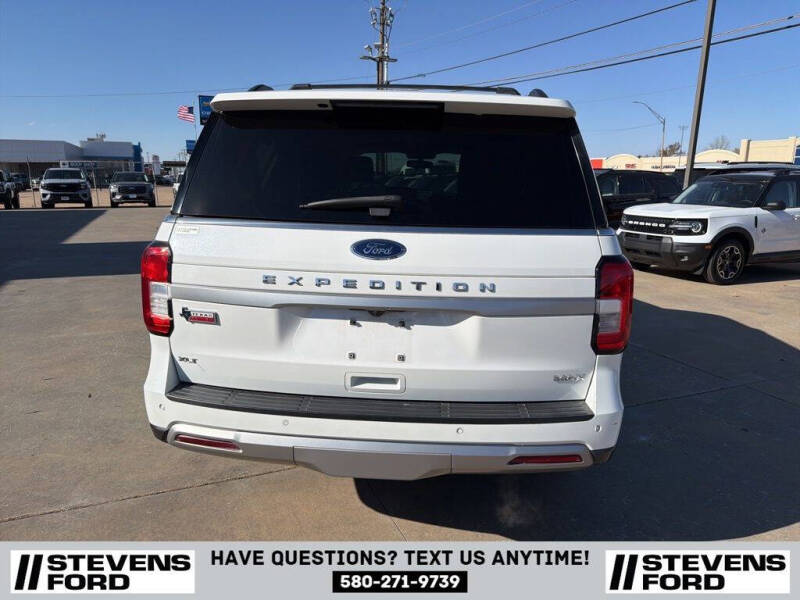 2022 Ford Expedition MAX XLT