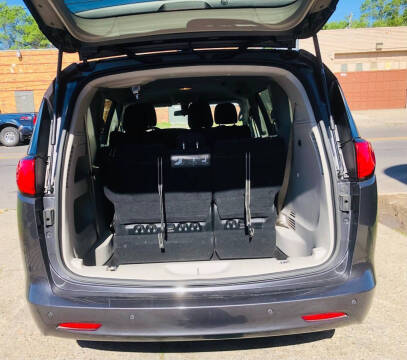 2018 Chrysler Pacifica L